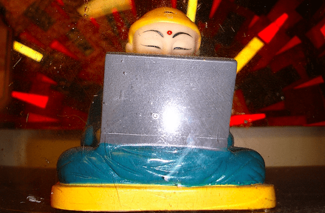 Будда на компьютере